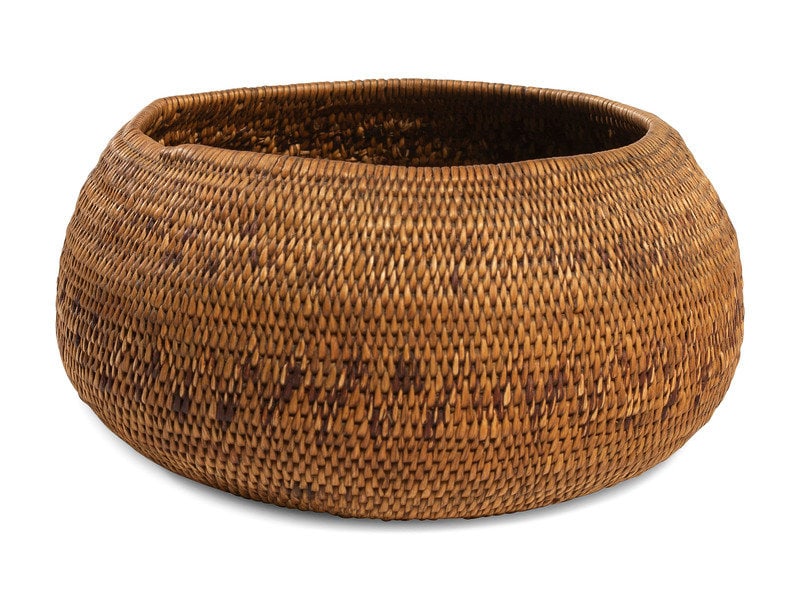 Pomo Gift Basket (1 of 4)