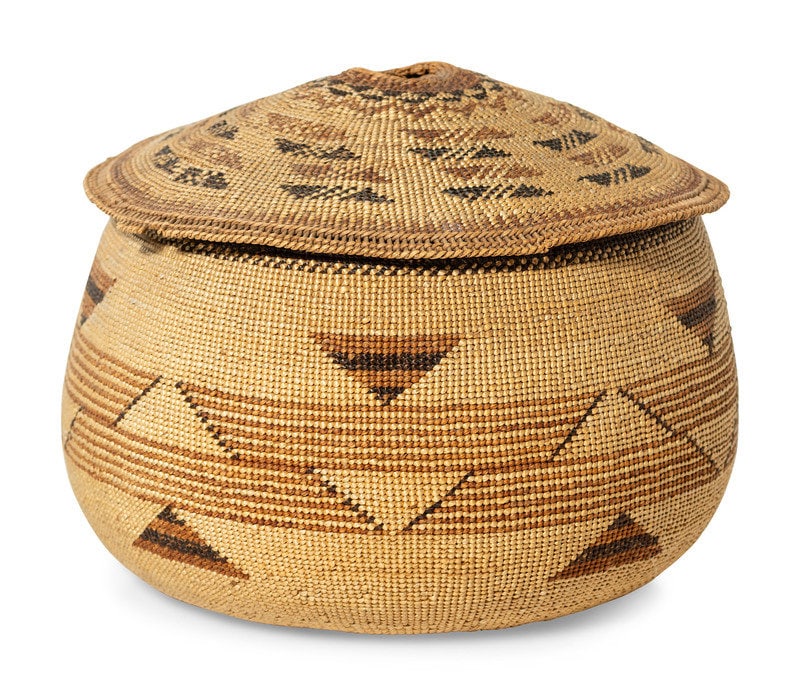 Northern California Lidded Basket (1 of 5)