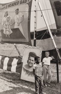 Henri Cartier-Bresson (1908-2004) Texas, 1960: Henri Cartier-Bresson (1908-2004) Texas, 1960 Oversized, possibly unique, gelatin silver exhibition print, flush-mounted on thick board and printed c. 1968. image/ flush-mount: 35 1/2 x 23 1/8in. (90.