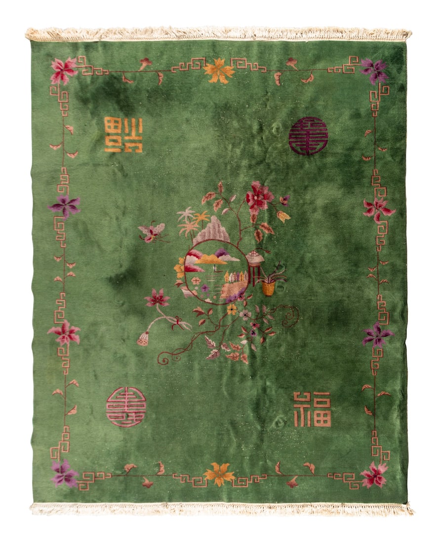 A Chinese Wool Rug (1 of 4)