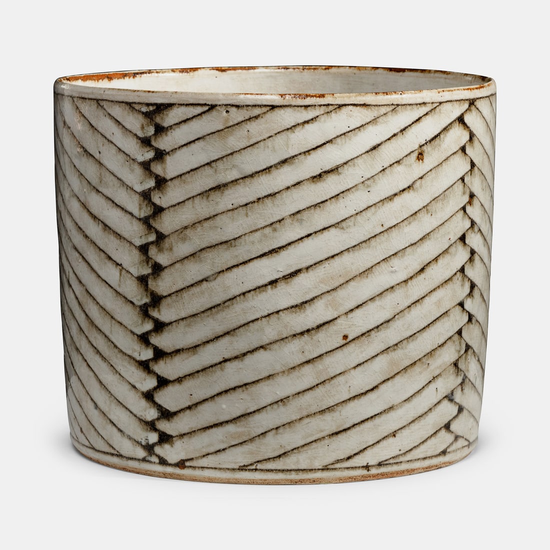 Gertrud Vasegaard (Danish, 1913-2007) Monumental Cylindrical Vessel (kumme), 1976: Gertrud Vasegaard (Danish, 1913-2007) Monumental Cylindrical Vessel (kumme), 1976 glazed stoneware with artist monogram H 13 1/4 x Dia 15 1/4 inches The Collection of Philip and Judith Sieg, Bellefont