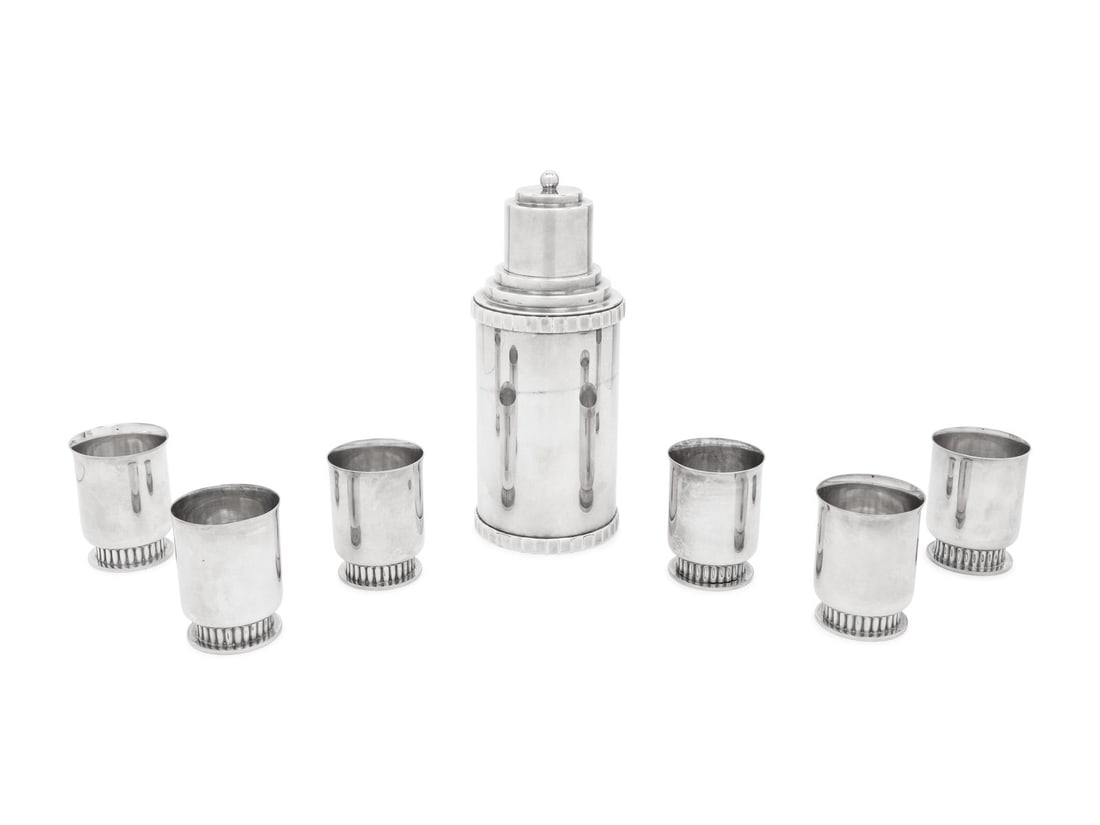 An American Silver-Plate Cocktail Shaker and Six Cocktail Cups (1 of 5)