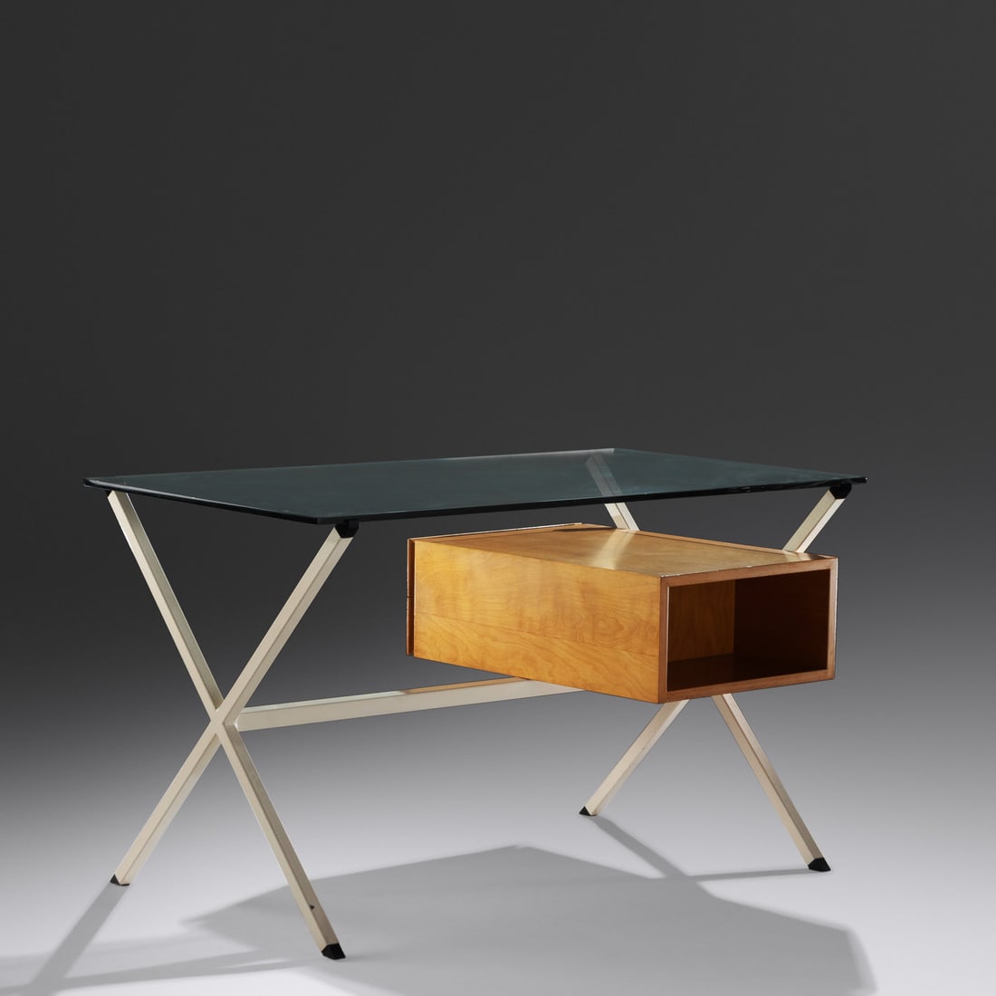 Franco Albini (1905-1977) Desk, model 80 Knoll International, USA (1 of 2)