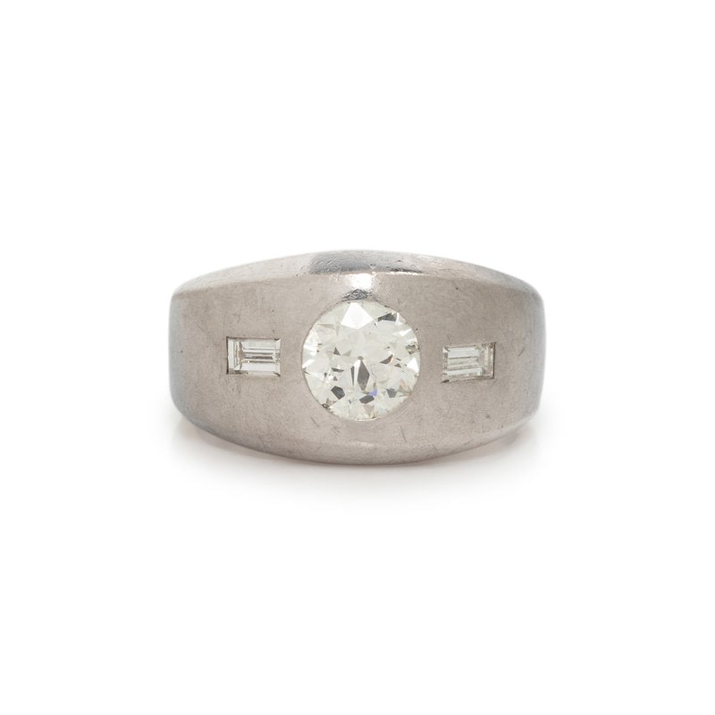 PLATINUM AND DIAMOND RING (1 of 3)