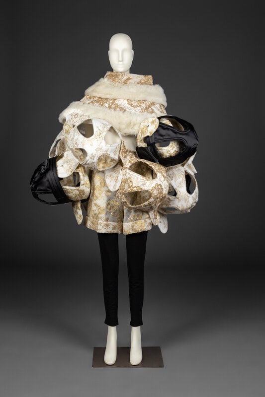 Comme Des Garçons Ensemble, Fall / Winter 2015  (1 of 4)