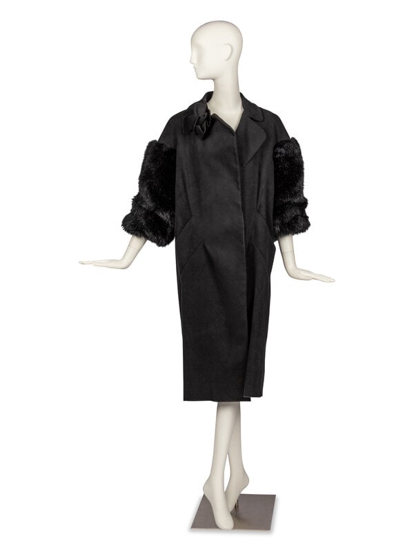 Nina Ricci Coat (1 of 4)