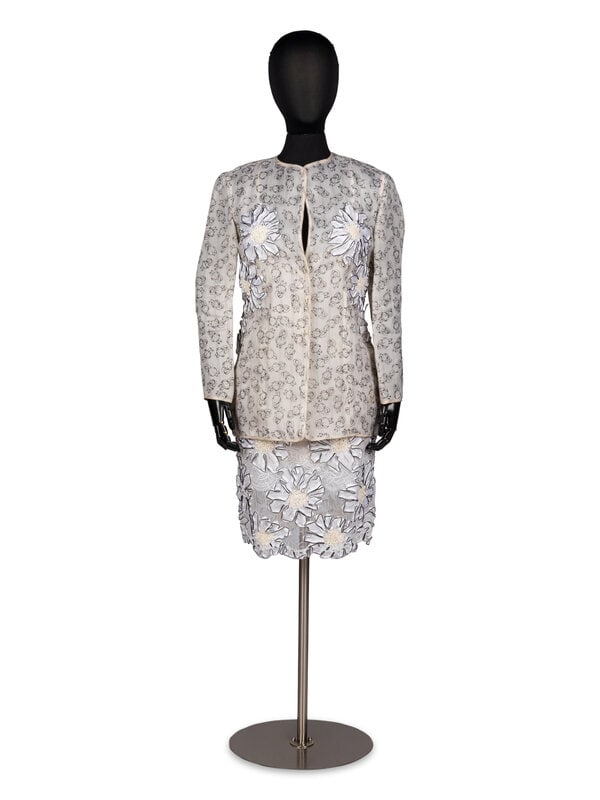 Geoffrey Beene Ensemble (1 of 8)