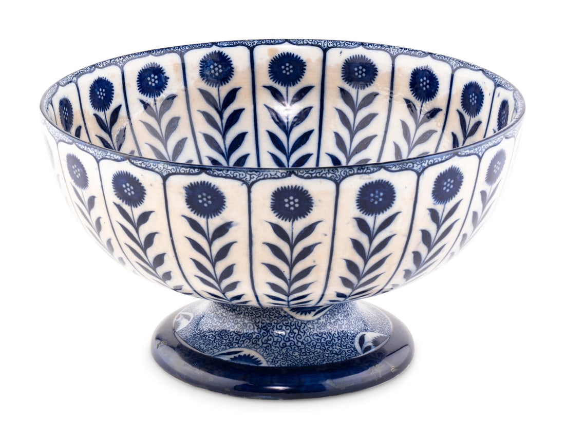 A Large Doulton Burslem Glazed Earthenware Center Bowl (1 of 9)