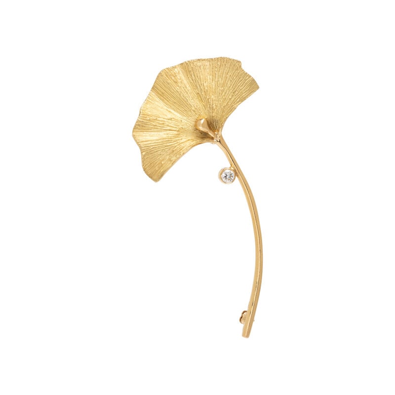 YELLOW GOLD AND DIAMOND GINKO LEAF BROOCH (1 of 2)
