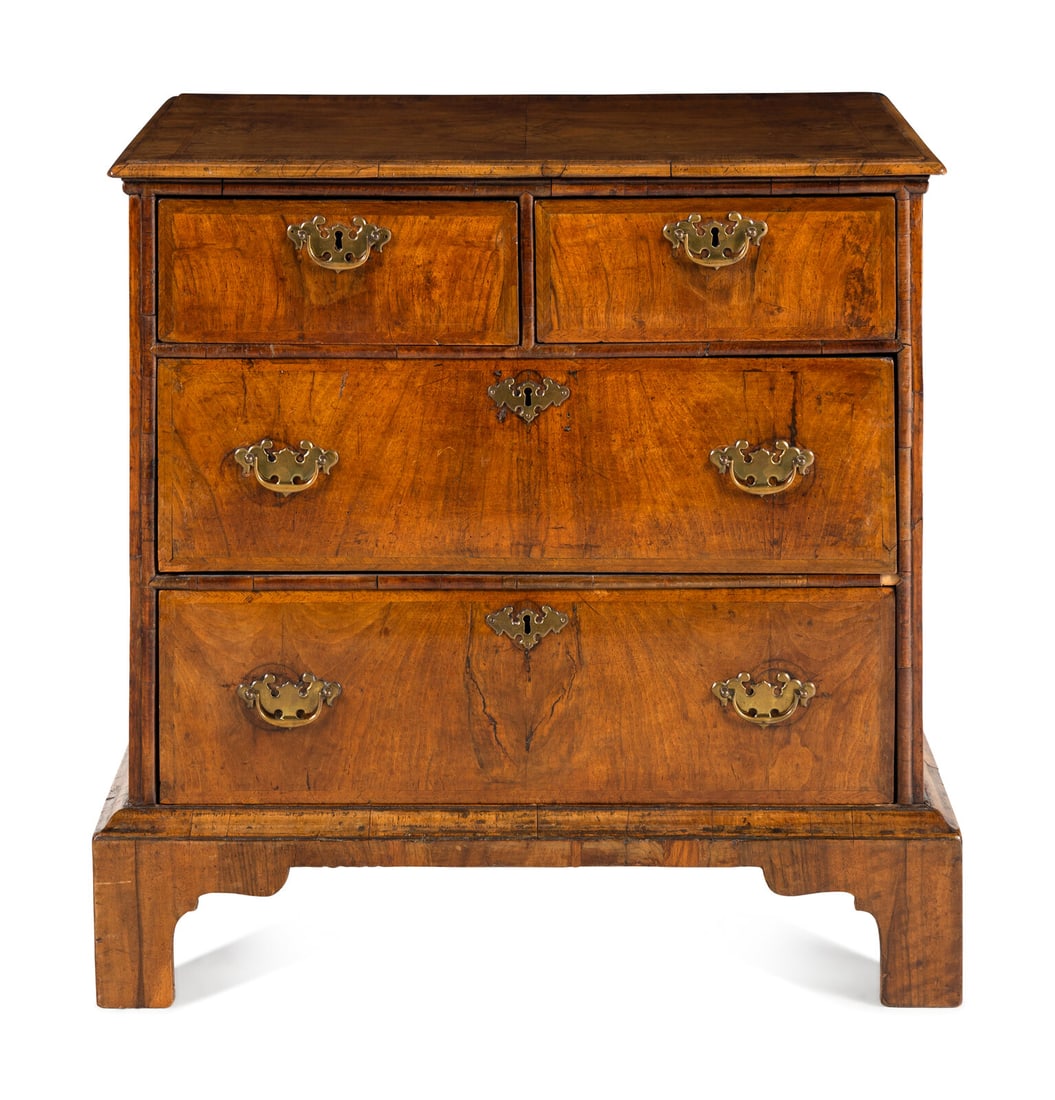 A George II Walnut Chest of Drawers (1 of 4)