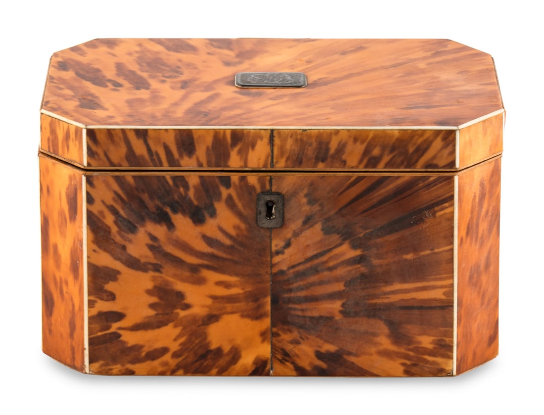 A Regency Tortoise Shell Octagonal Tea Caddy (1 of 4)