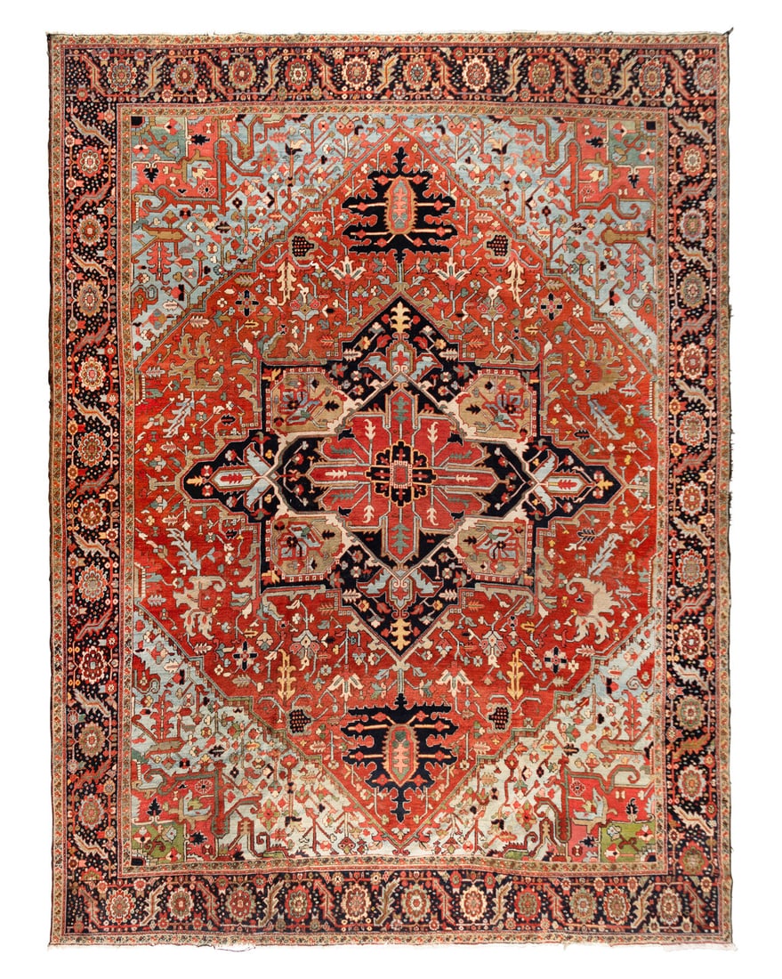A Heriz Wool Rug (1 of 4)