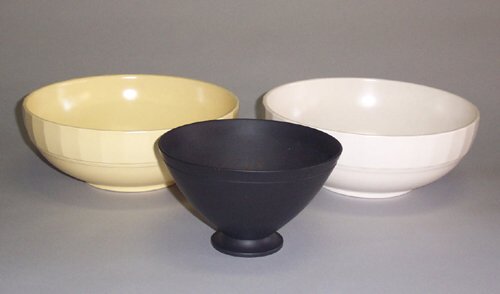 THREE KEITH MURRAY FOR WEDGWOOD BOWLS Gl: THREE KEITH MURRAY FOR WEDGWOOD BOWLS Glazed ceramic; each with ink & stamped marks, damage to each, smallest h: 3 7/8, dia: 6 1/2; two ht: 3 1/2, dia: 9 1/2 in.