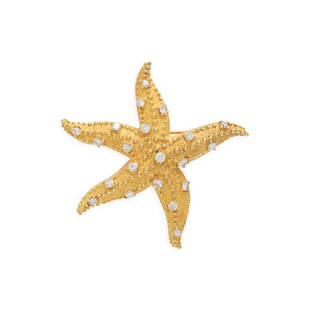 YELLOW GOLD AND DIAMOND STARFISH BROOCH: YELLOW GOLD AND DIAMOND STARFISH BROOCH Round brilliant cut diamonds weighing approximately 0.90 carat total. 2 inches long. Pin back stamp: 18K. Gross weight: 12.30 dwt. Property from a Private Estat