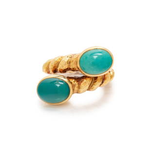 DAVID WEBB, YELLOW GOLD AND TURQUOISE RING: DAVID WEBB, YELLOW GOLD AND TURQUOISE RING In a by-pass design with cabochon turquoise and hammered gold rope shank. Ring size 3 3/4. Stamps: WEBB 18K. Gross weight: 9.70 dwt. Dancing Light: