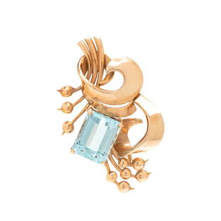 RETRO, YELLOW GOLD AND AQUAMARINE BROOCH: RETRO, YELLOW GOLD AND AQUAMARINE BROOCH Rectangular step cut aquamarine measuring approximately 14.00 x 10.75 x 8.70 mm. 2 x 1 1/4 inches. Gross weight: 8.65 dwt.