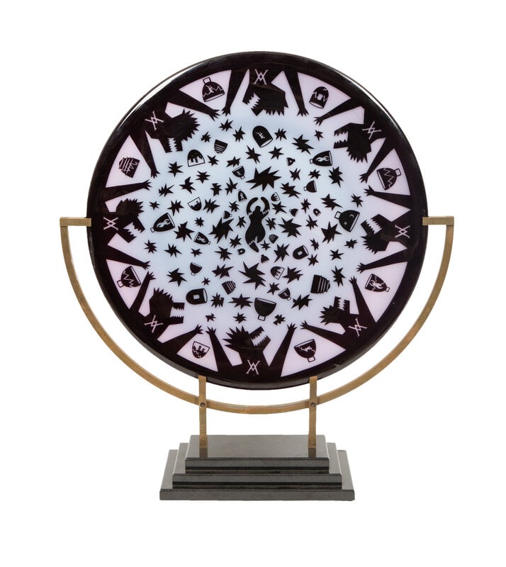 Duncan McClellan (American, b 1955) Charger on Stand: Duncan McClellan (American, b 1955) Charger on Stand carved glass and iron etch signed on verso Height 27 1/2 x width 25 inches. Size Height 27 1/2 x width 25 inches.