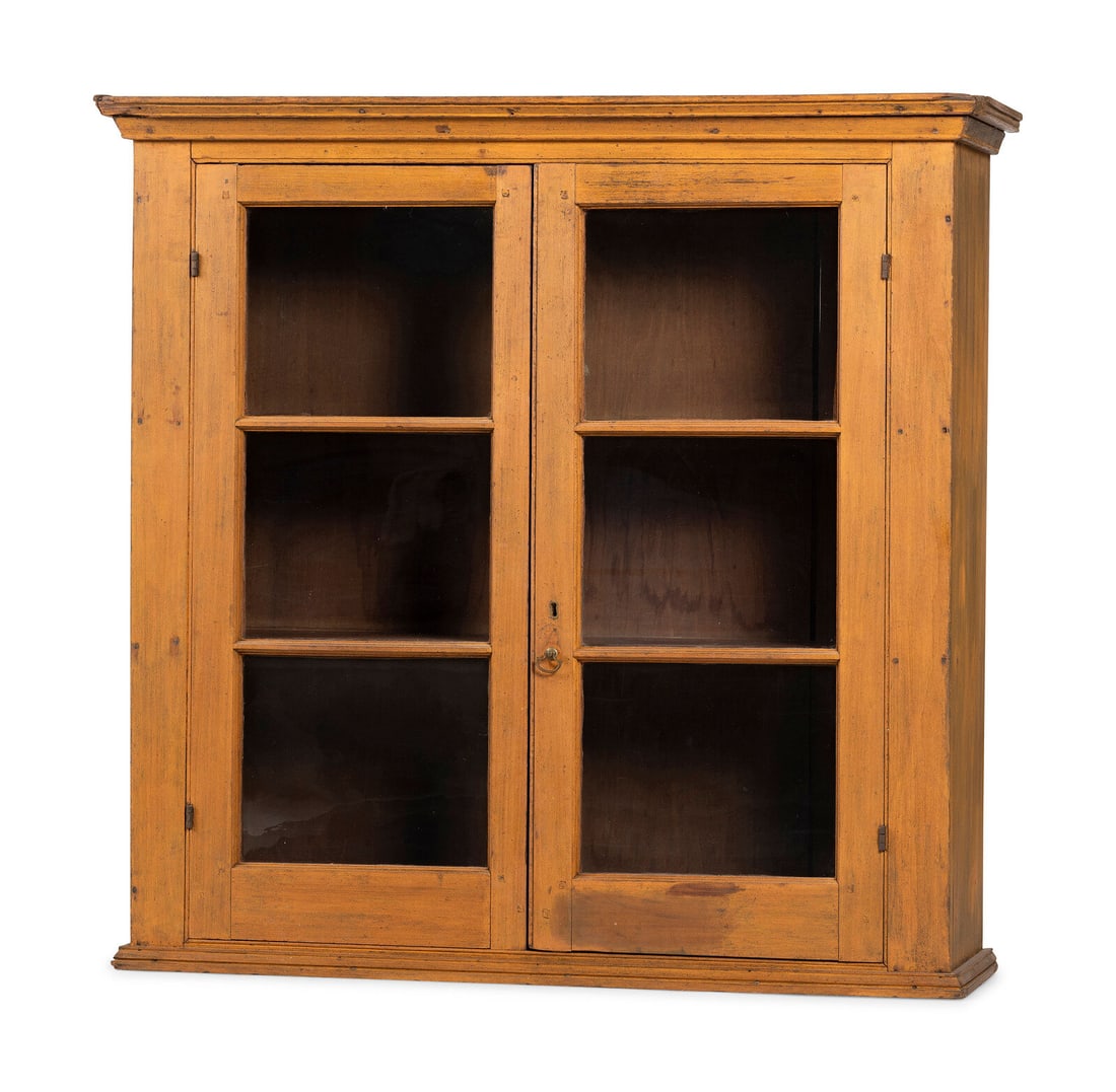 A Paint Decorated Pine Hanging Cupboard (1 of 5)