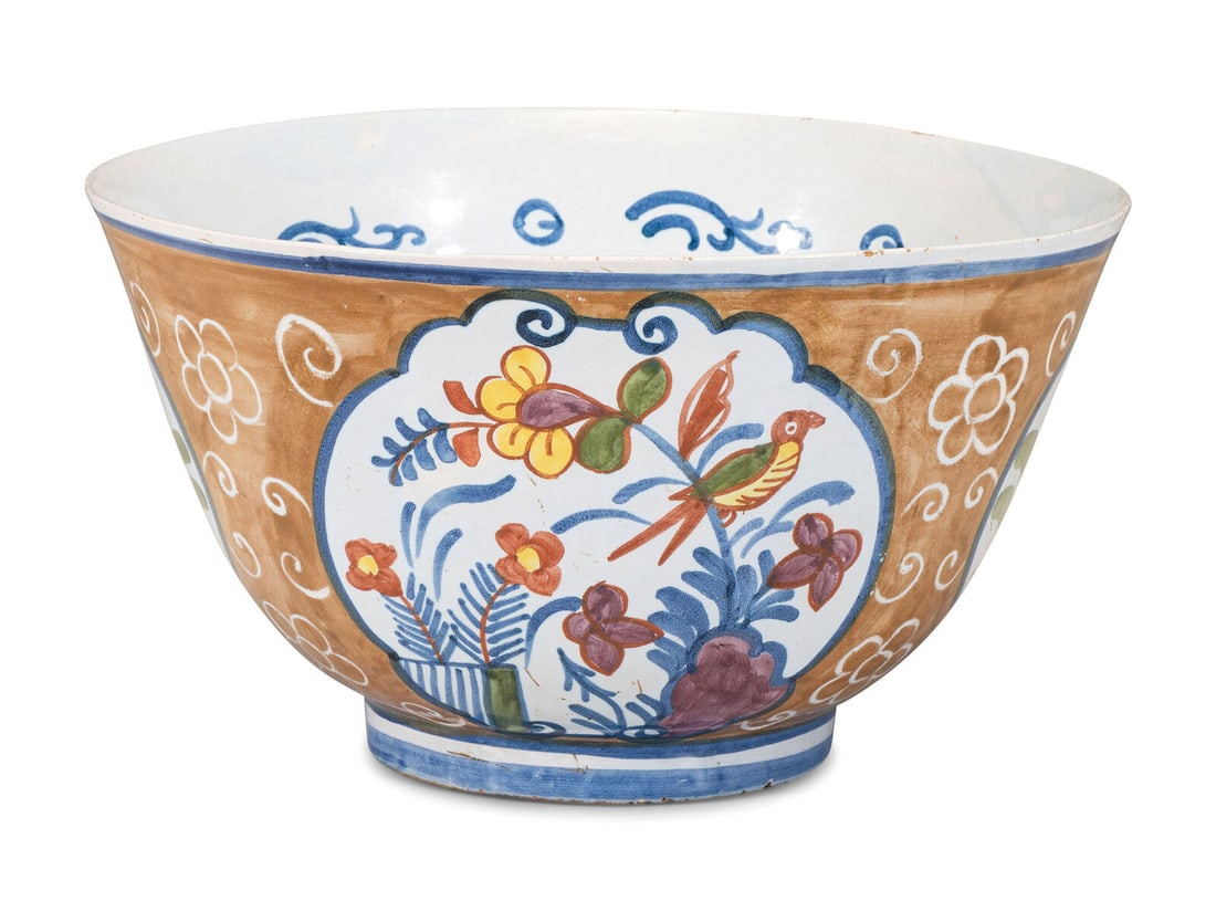 A Delft Polychrome Bowl (1 of 6)