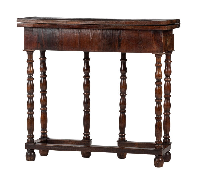 A William and Mary Style Walnut Flip-Top Gateleg Table (1 of 5)
