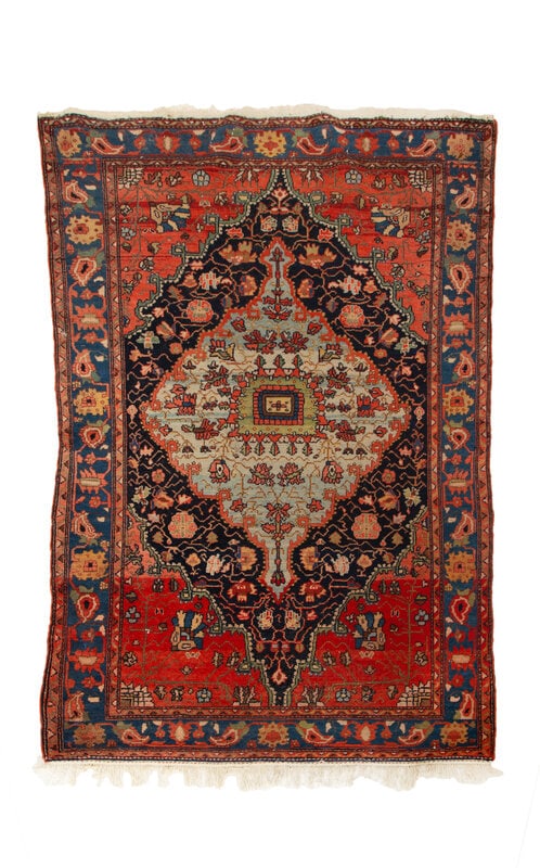 A Farahan Sarouk Wool Rug: A Farahan Sarouk Wool Rug Early 20th Century 6 feet x 4 feet 1 inch. This lot is located in Palm Beach. Property from the Cecilia G. D'Costa Trust, Miami Beach, Florida