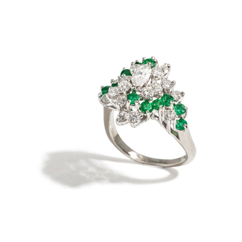 DIAMOND AND EMERALD RING (1 of 3)