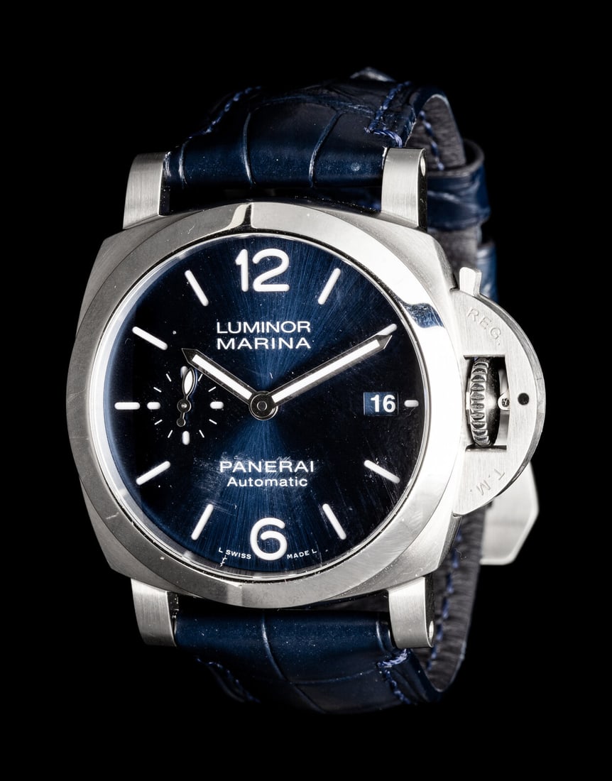 PANERAI, REF. PAM01270 STAINLESS STEEL 'LUMINOR MARINA' DATE WATCH (1 of 3)