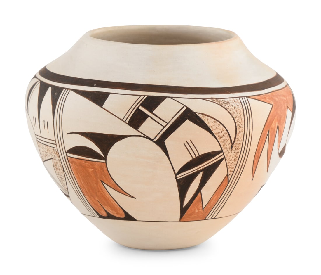 Joy Navasie (Hopi, 1919-2012) Pottery Jar: Joy Navasie (Hopi, 1919-2012) Pottery Jar hallmarked on base height 5 inches x diameter 7 inches This lot is located in Chicago.