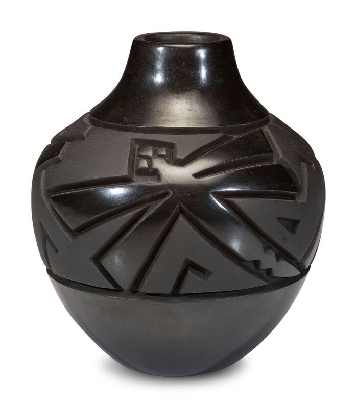 Harrison Begay, Jr.
(Diné, 21st century)
Deeply Carved Blackware Pottery Jar, with Dragonfly an (1 of 5)