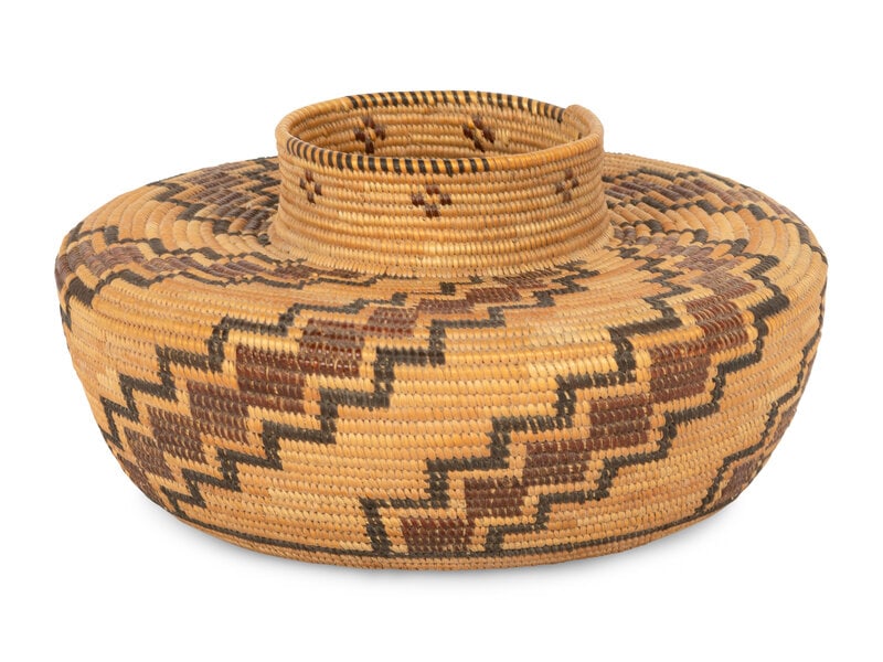 Tulare Polychrome Bottleneck Basket (1 of 3)