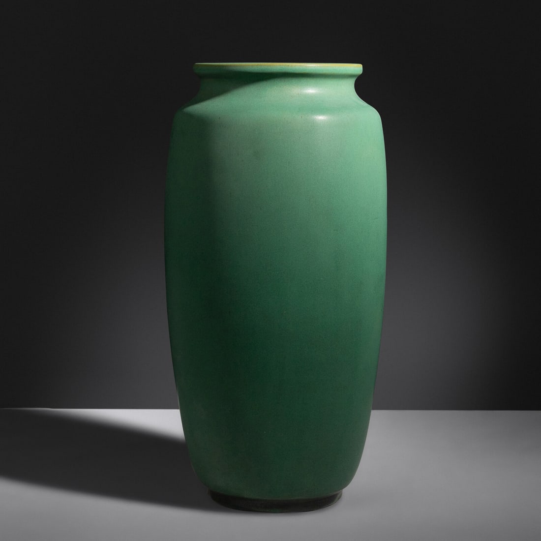 Teco Pottery Early 20th Century Bulbous Vase, c. 1910 Teco, USA (1 of 8)