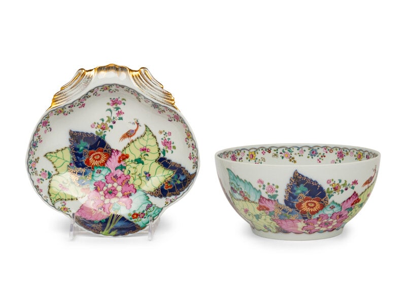 Two Mottahedeh "Tobacco Leaf" Porcelain Articles (1 of 4)