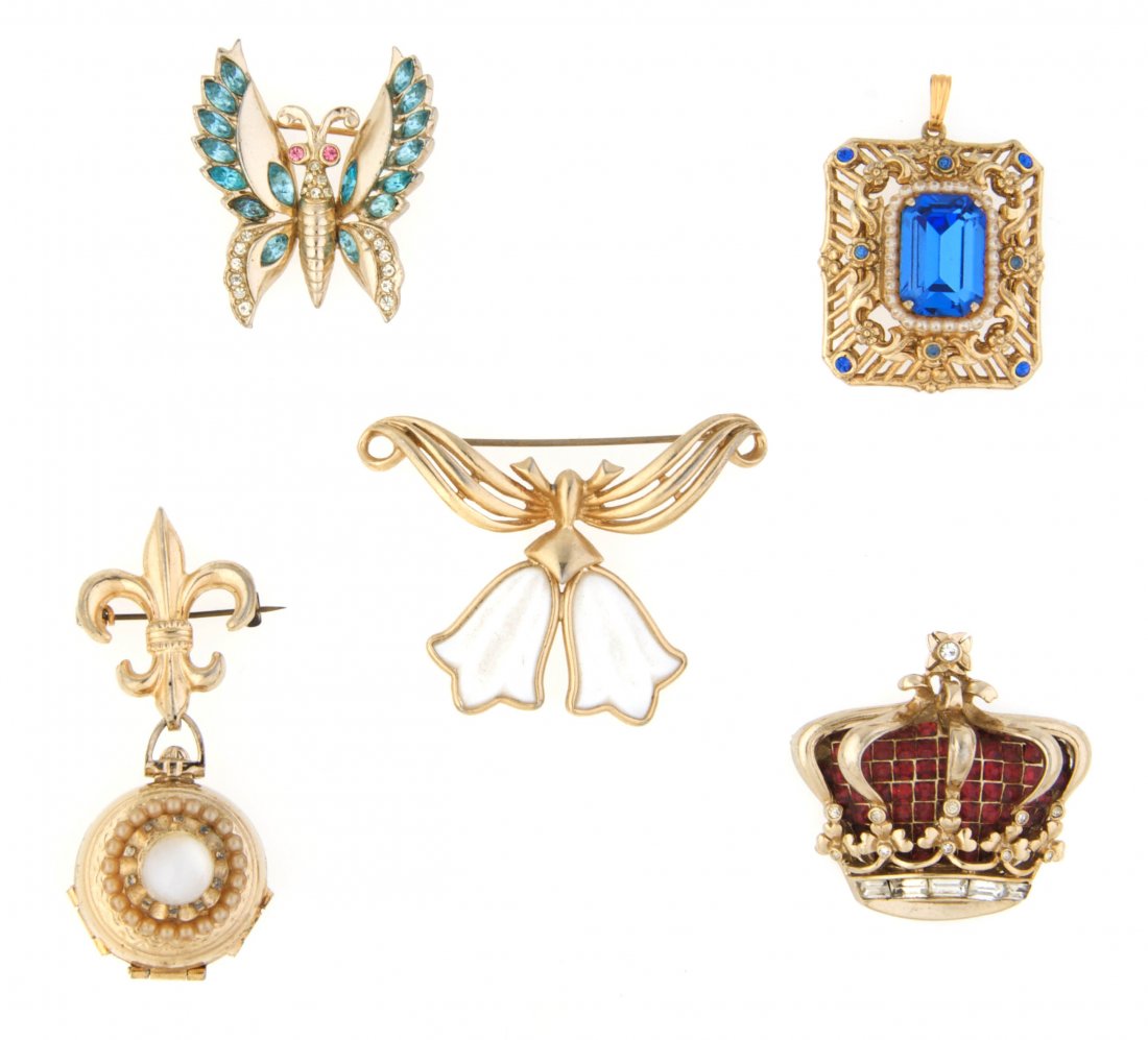 A Group of Four Coro Pins,: A Group of Four Coro Pins, together with a pendant.