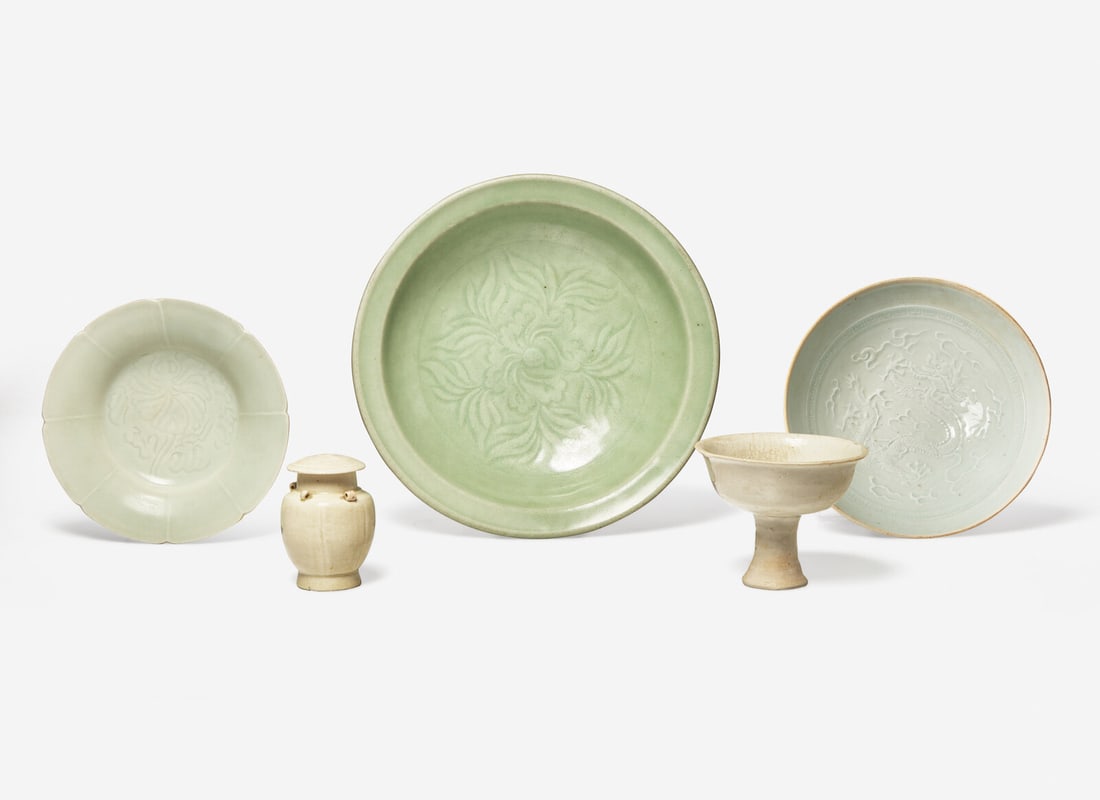 Five Assorted Chinese Ceramic Items (1 of 9)