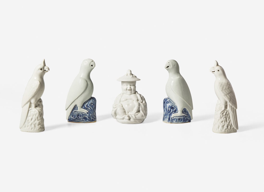 Two Pairs of Chinese Porcelain Figures of Parrots and A Chinese Style White Glazed Porcelain (1 of 9)
