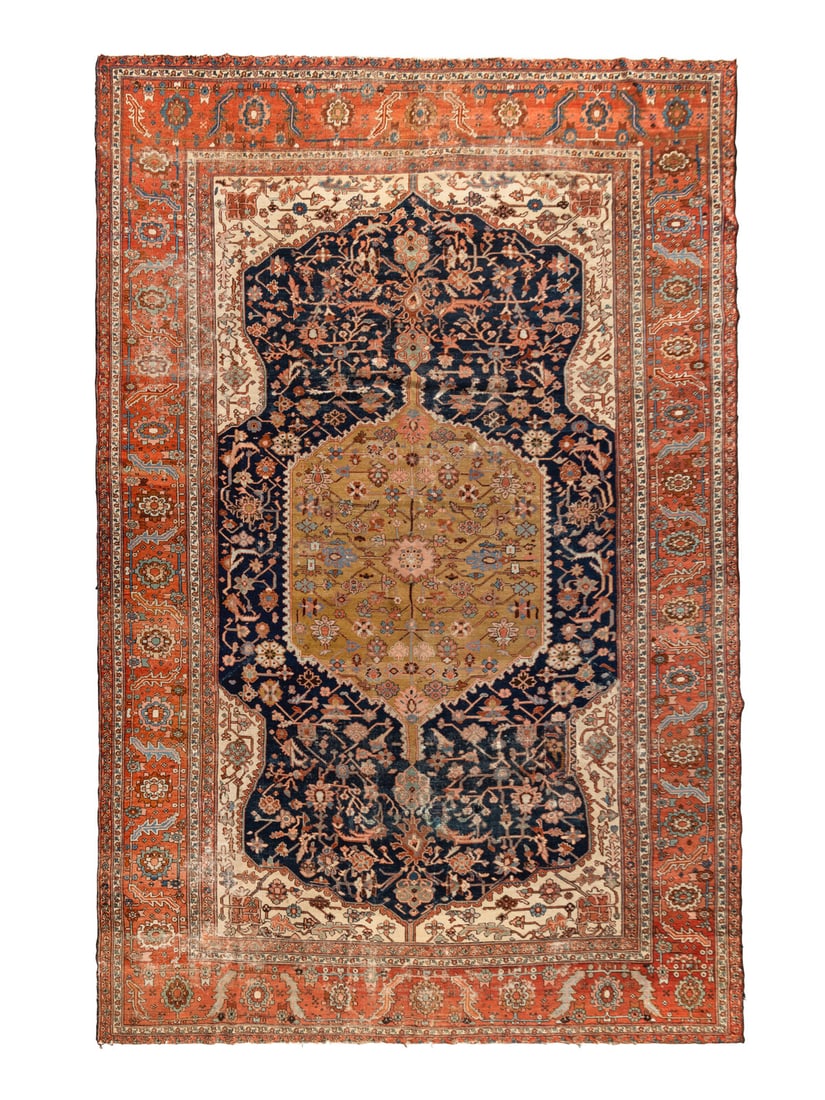 A Serapi Wool Rug (1 of 4)