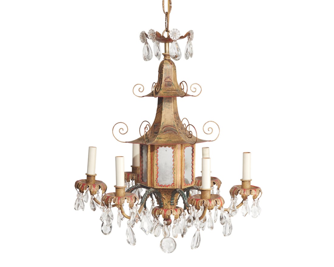 A Chinoiserie tole painted chandelier, 20th / 21st century (1 of 6)