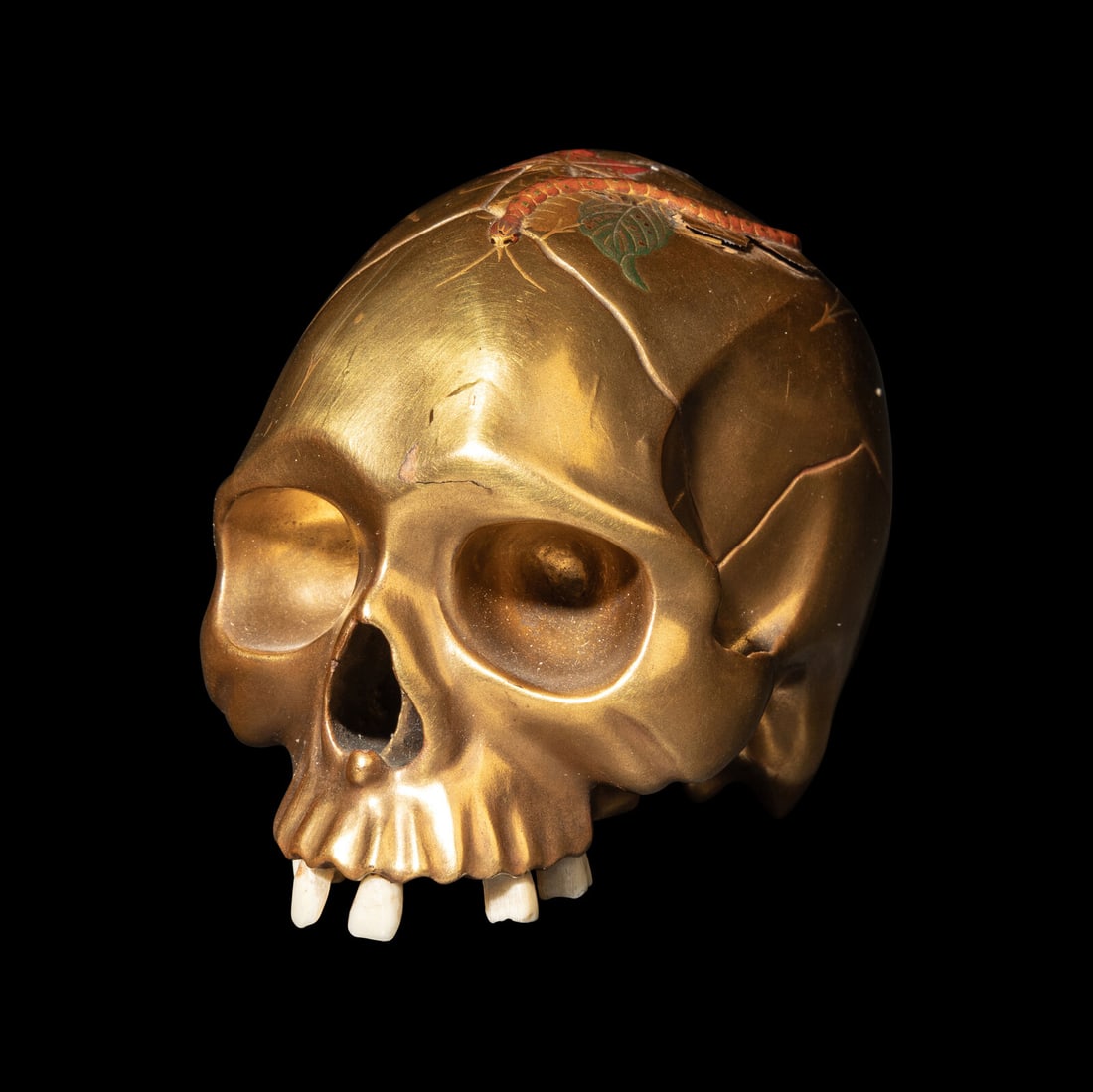 A Japanese Gold Lacquered Skull Okimono, Meiji Period, Meiji Period 日本明治: A Japanese Gold Lacquered Skull Okimono, Meiji Period, Meiji Period 日本明治時代 '溪崖'款頭骨式印籠 Meiji Period (18