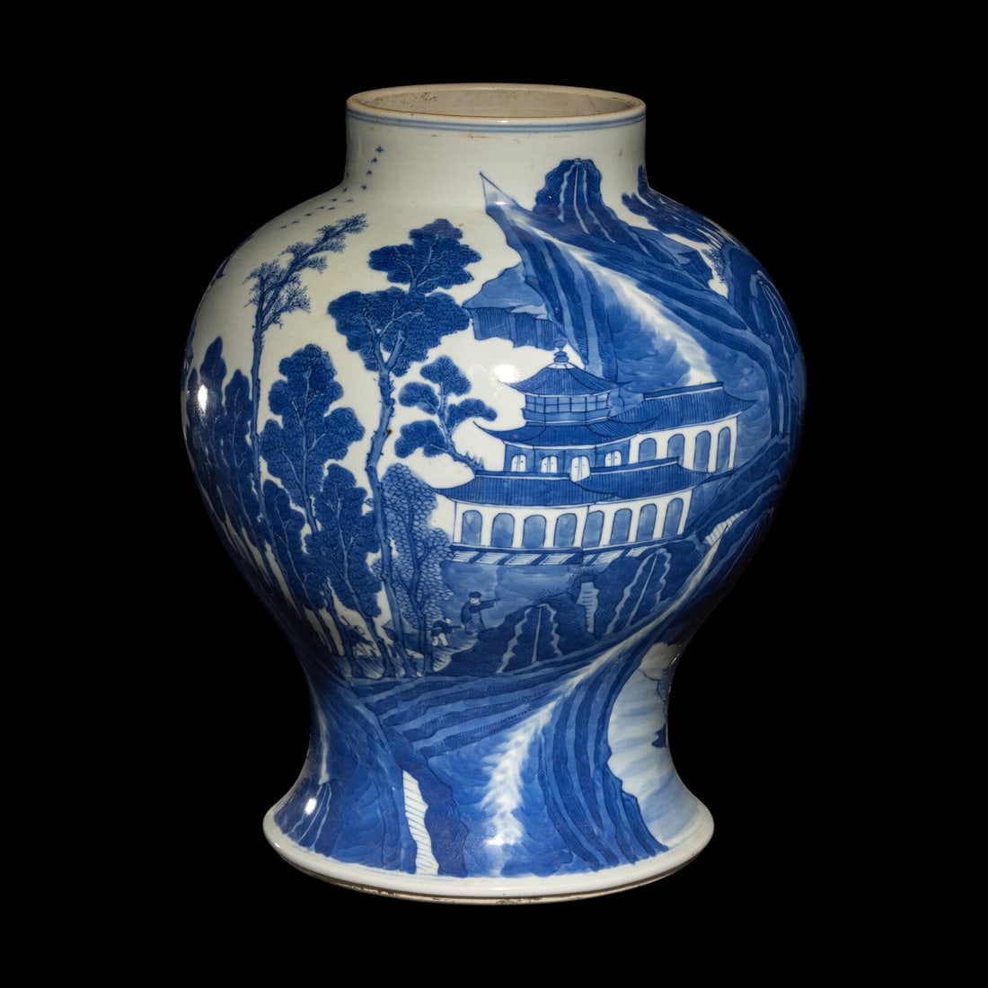 A Chinese Blue and White 'Landscape' Porcelain General Jar, 18th/19th Century 清中 (1 of 5)
