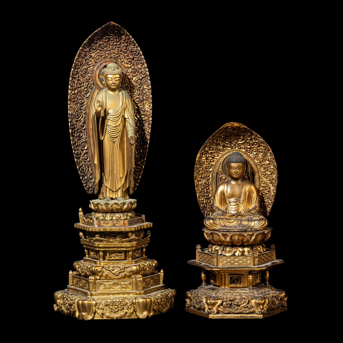 Two Japanese Gilt Wood Figures of Amida Buddha, Edo-Meiji Period 日本江戶 (1 of 5)