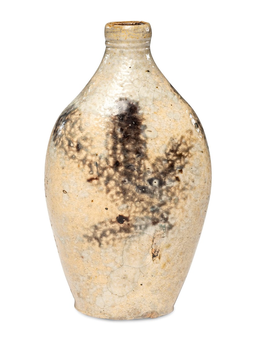 A Manganese 'Leaf' Decorated Stoneware Flask (1 of 5)