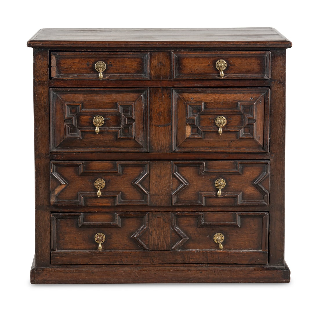A Charles II Oak Chest of Drawers (1 of 4)