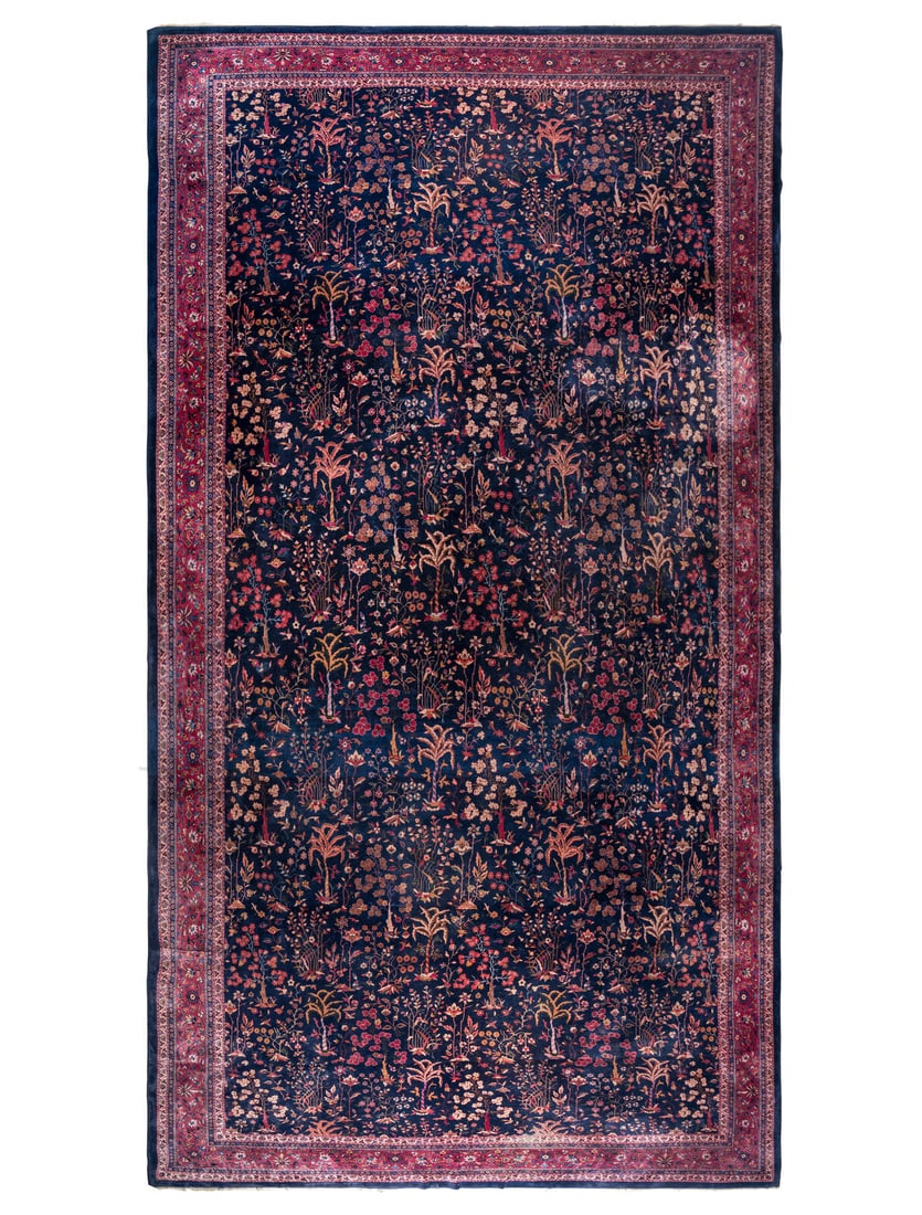 A Sarouk Wool Rug (1 of 8)