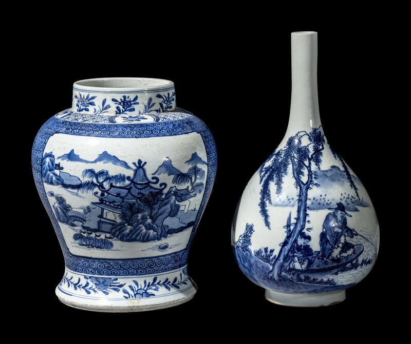 Two Chinese Blue and White Porcelain Vessels (1 of 3)