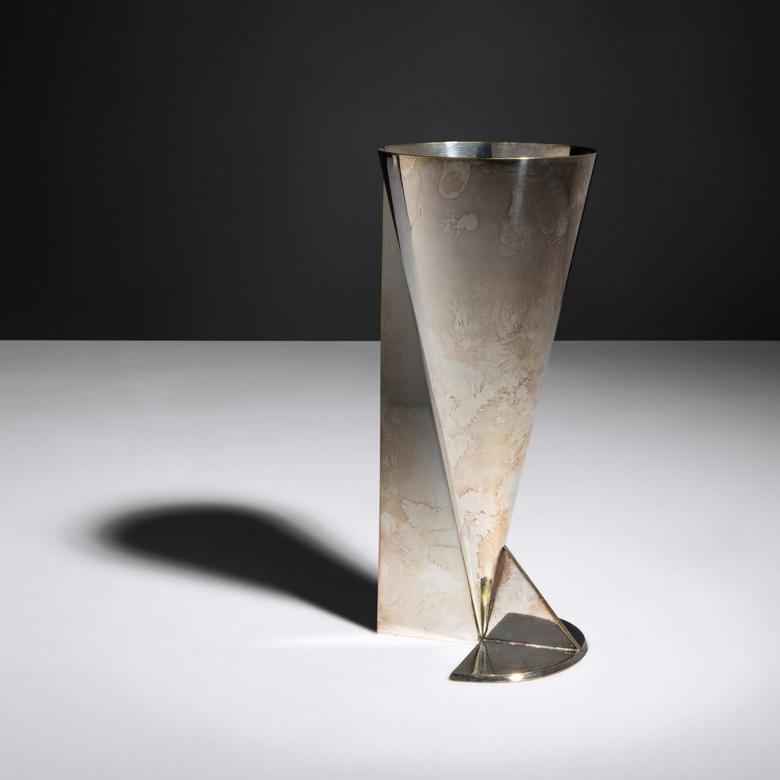 La Maison Desny (1927-1933) Vase, c. 1930 Desny, France (1 of 3)