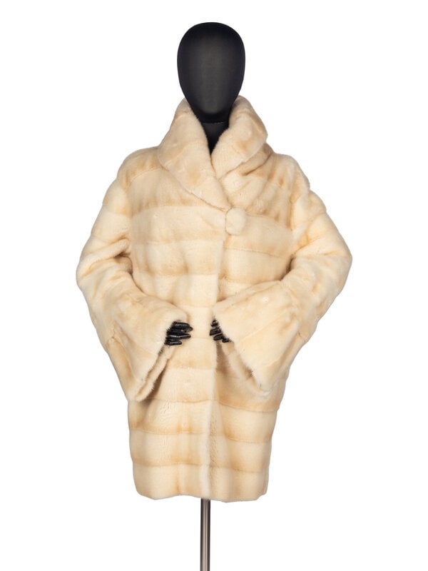 Giuliana Teso White Mink Jacket  (1 of 4)