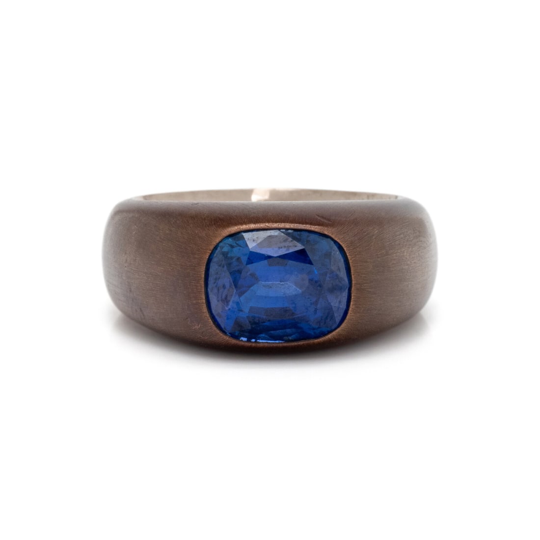 HEMMERLE, SAPPHIRE, GOLD, AND COPPER RING (1 of 4)