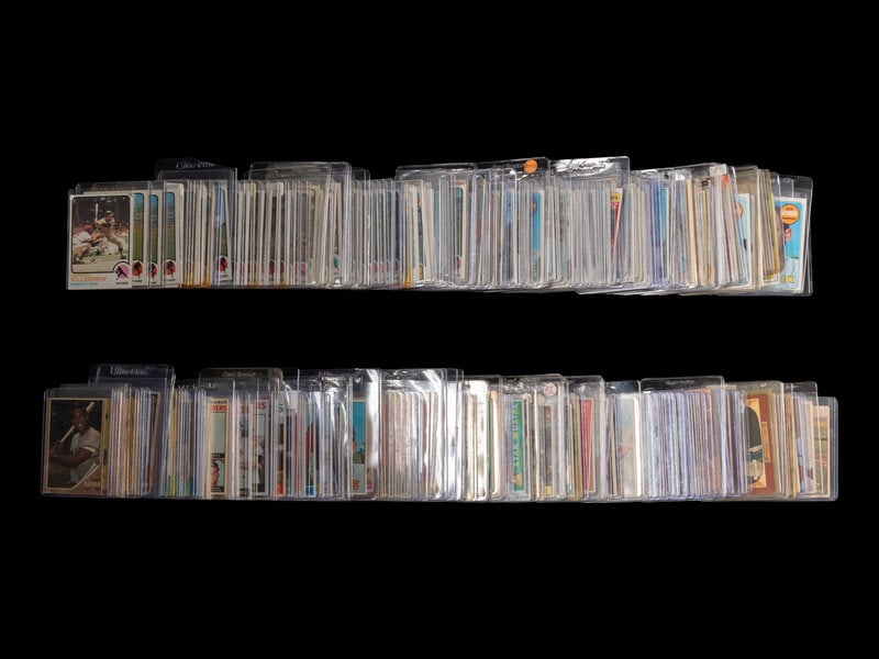 A Shoebox Collection of 1950s-70s Hall of Fame and Notable Baseball Cards (1 of 4)