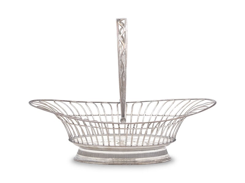A George III Silver Cake Basket (1 of 2)