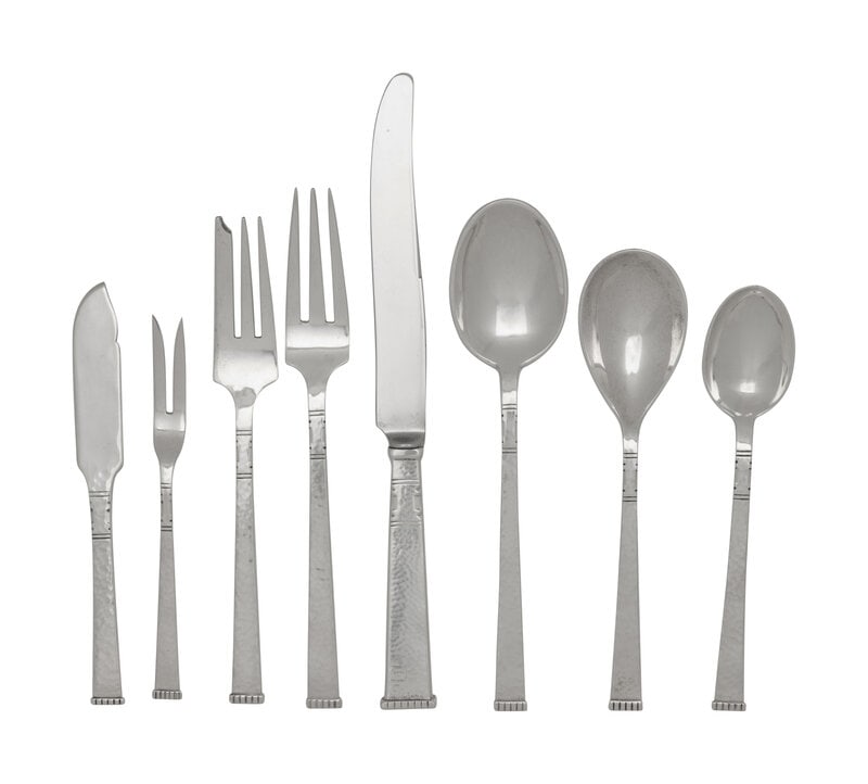 Old Newbury Crafters Prices - 7,139 Auction Price Results